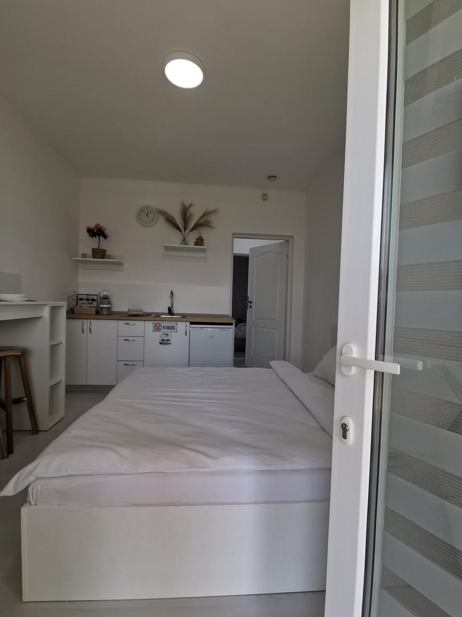 Casuta cu Tei-Lime House Villa Oradea Cameră foto